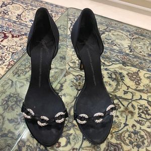 Giuseppe Zanotti size 38.5 VGUC satin with crystal vamp sandals et $695